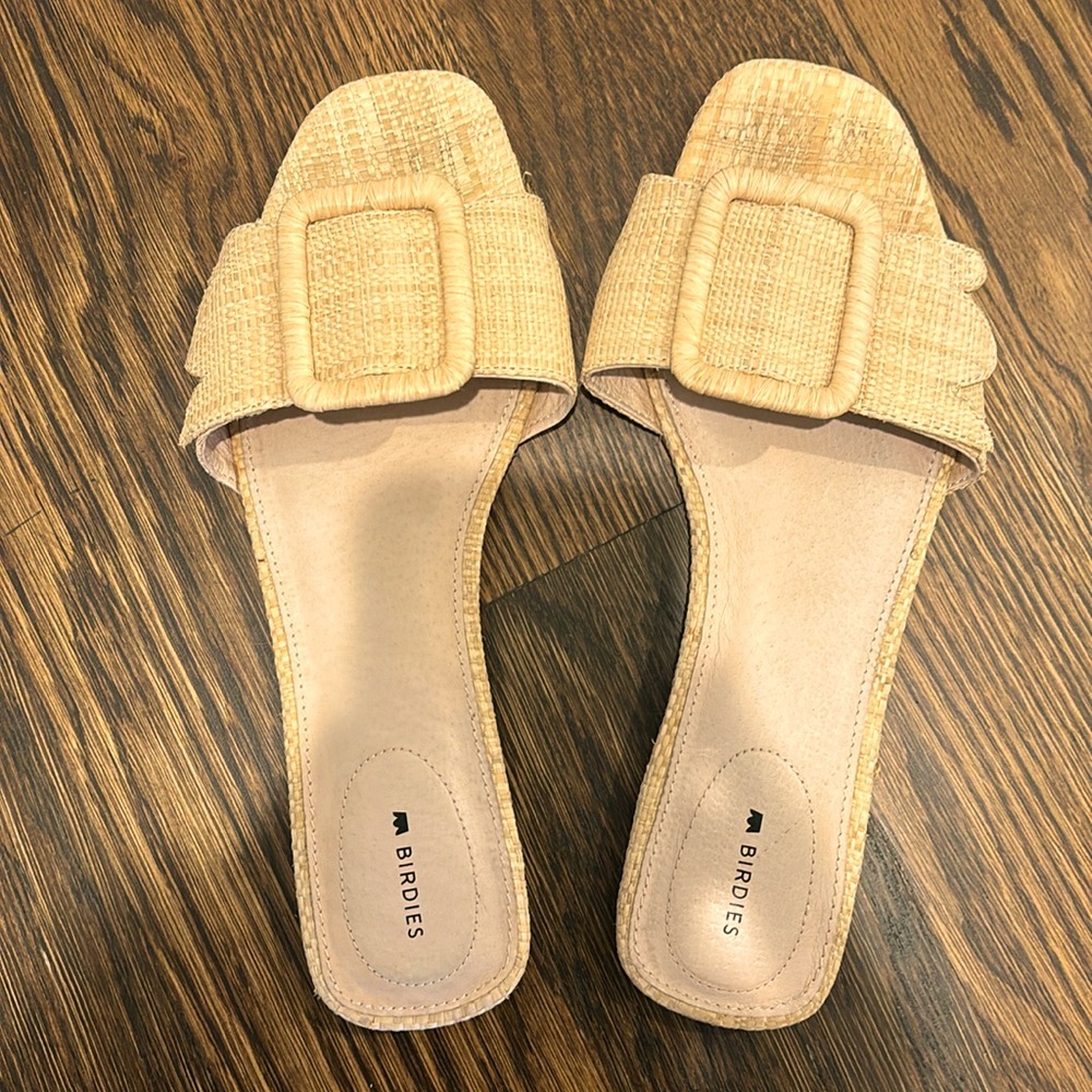 Birdies Beige Sandals with Square Buckle